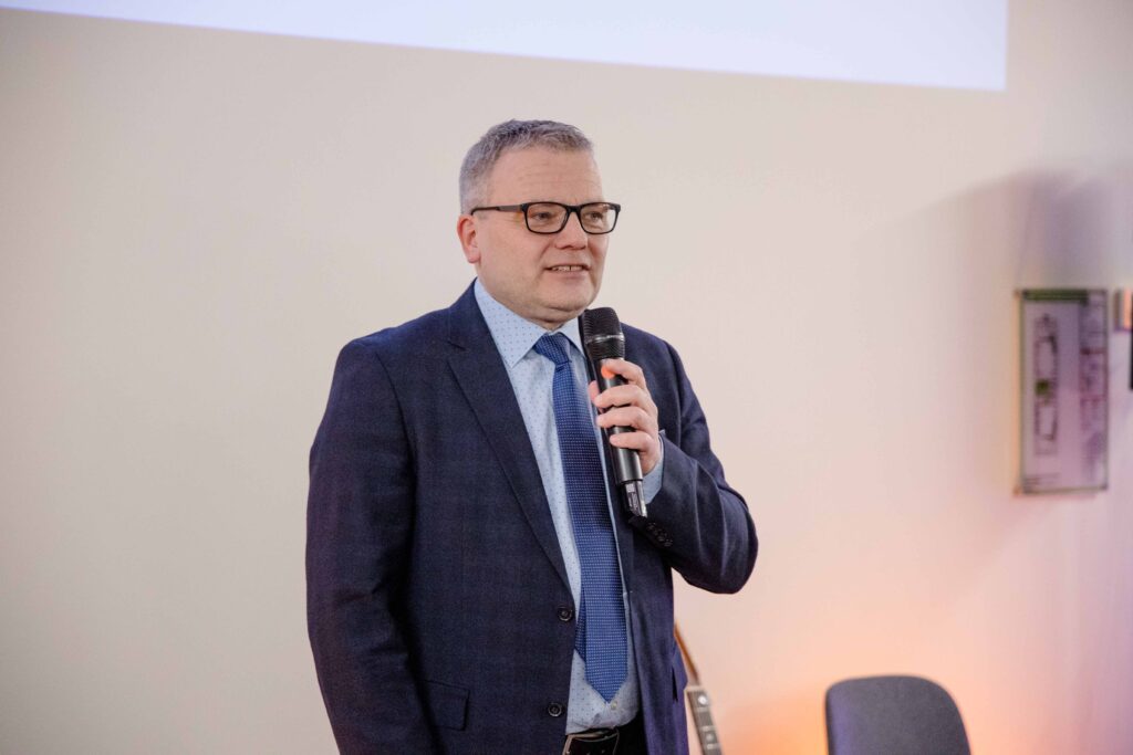 Rede von Bürgermeister Günther beim Winterempfang der Wirtschaftsförderung in Hennigsdorf.