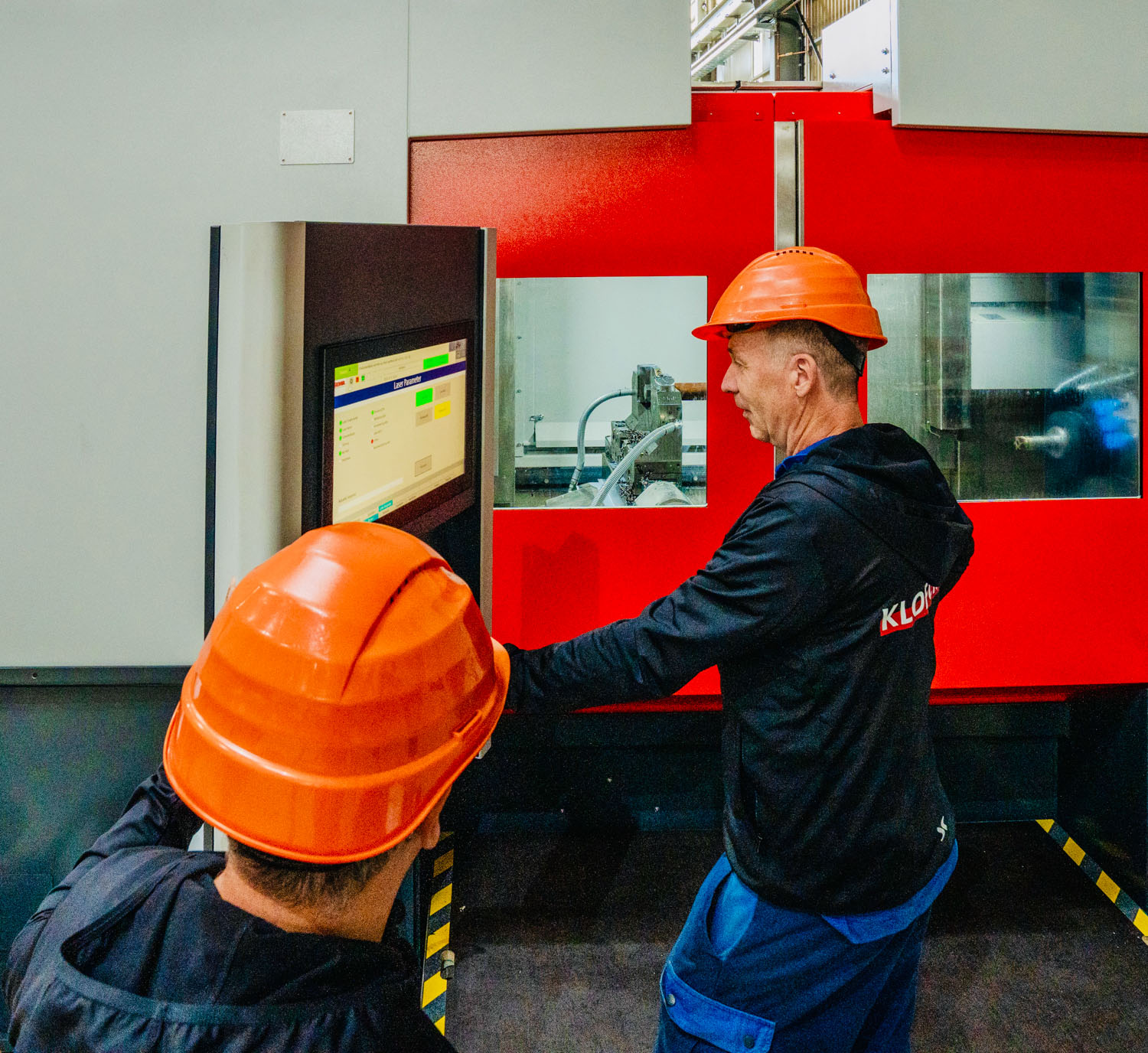 Meilenstein bei Kloeckner Metals: Neue High-End-Anlage zur Endenbearbeitung in Velten