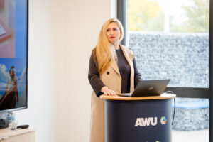 O-H-V konkret bei der AWU fotografiert von Steffi Rose